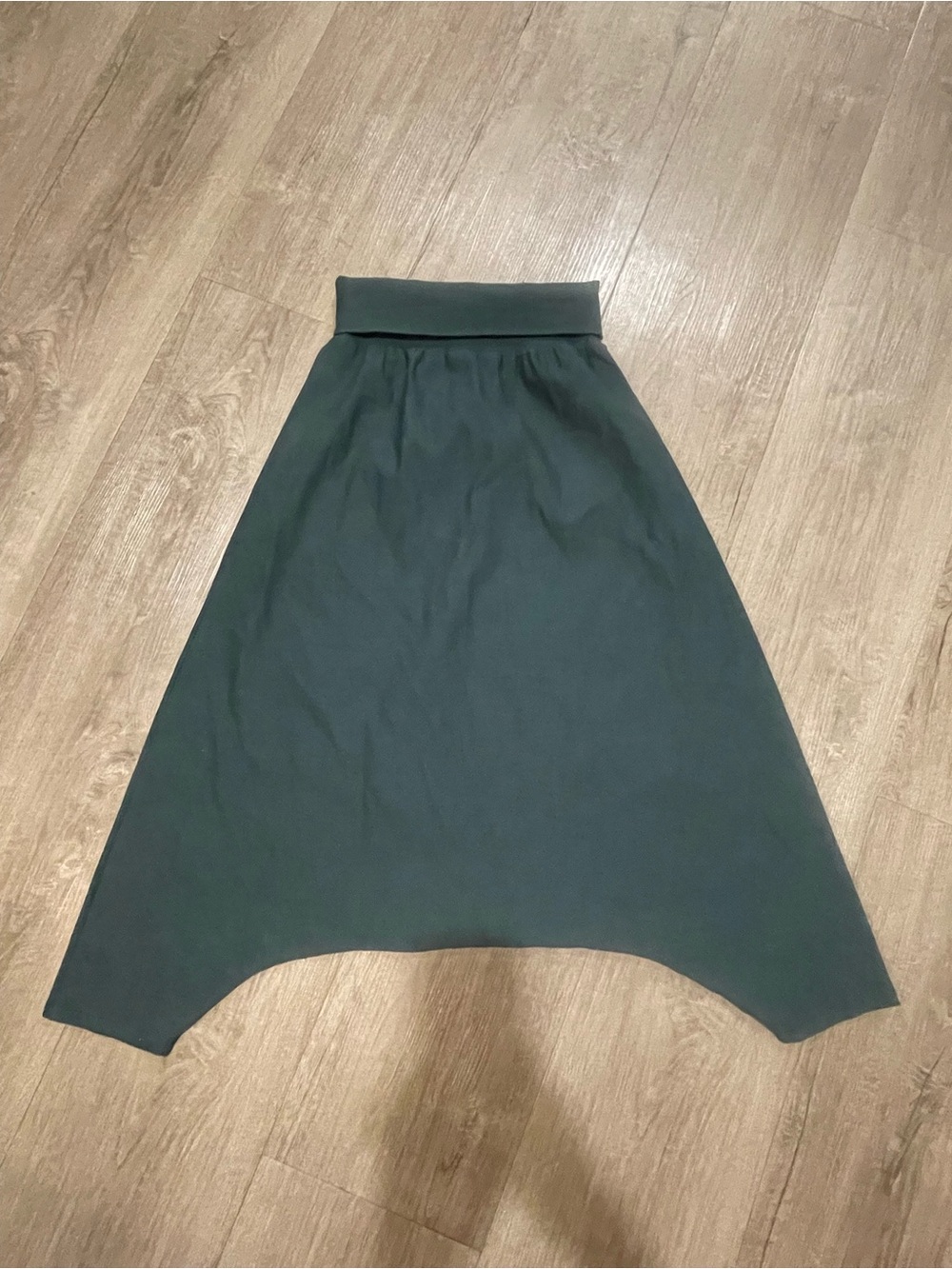 Melow per Melissa Bolduc Forest Green Harem Crop Pants - Picture 3 of 6